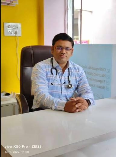 Dr Sarosh Jamadar